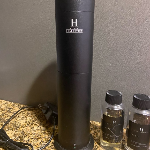Hotel Collection Diffuser With 3 Used Fragrance Oils - Picture 4 of 8